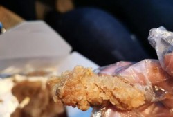 美团爆料炸鸡怎么做的视频,家常版美味炸鸡制作教程