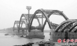 桥在线观看,跨越时空的浪漫传奇