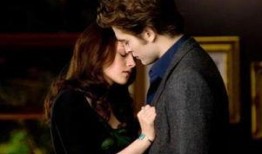 暮光之城5在线观看,终章在线观影指南：重温吸血鬼与狼人的传奇之战