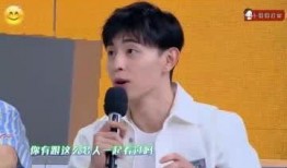 何炅爆料邓伦怕鸡的视频,萌态十足，网友直呼可爱