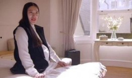 朝阳小富婆爆料新闻,揭秘娱乐圈幕后真相