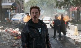 郑凯爆料钢铁侠视频播放,钢铁侠幕后花絮视频曝光，独家幕后故事大公开